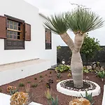 ベッド・アンド・ブレックファスト El Jable Lanzarote