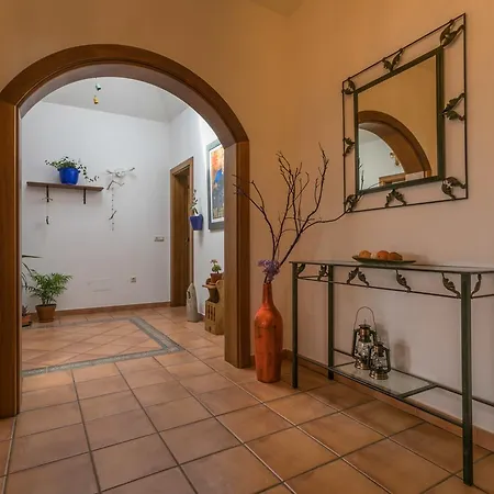 El Jable Lanzarote 住宿加早餐酒店