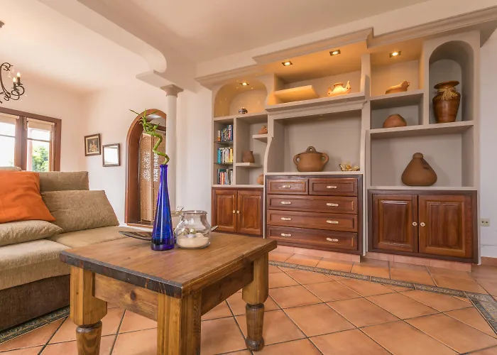 El Jable Lanzarote Bed and Breakfast 4*